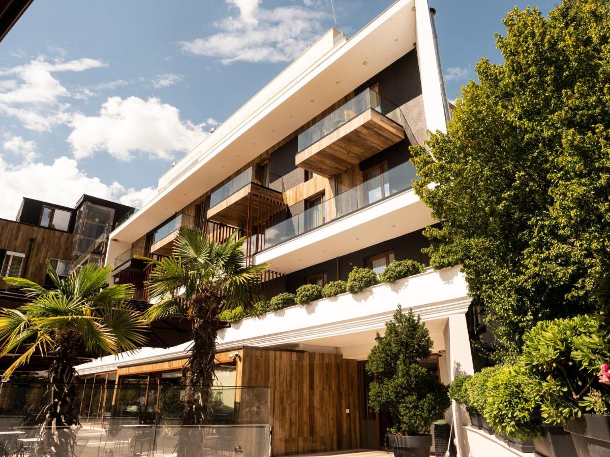 Select Hill Resort Linze Экстерьер фото