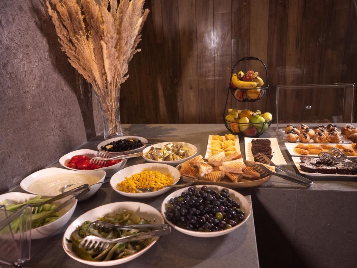 Select Hill Resort Linze Экстерьер фото